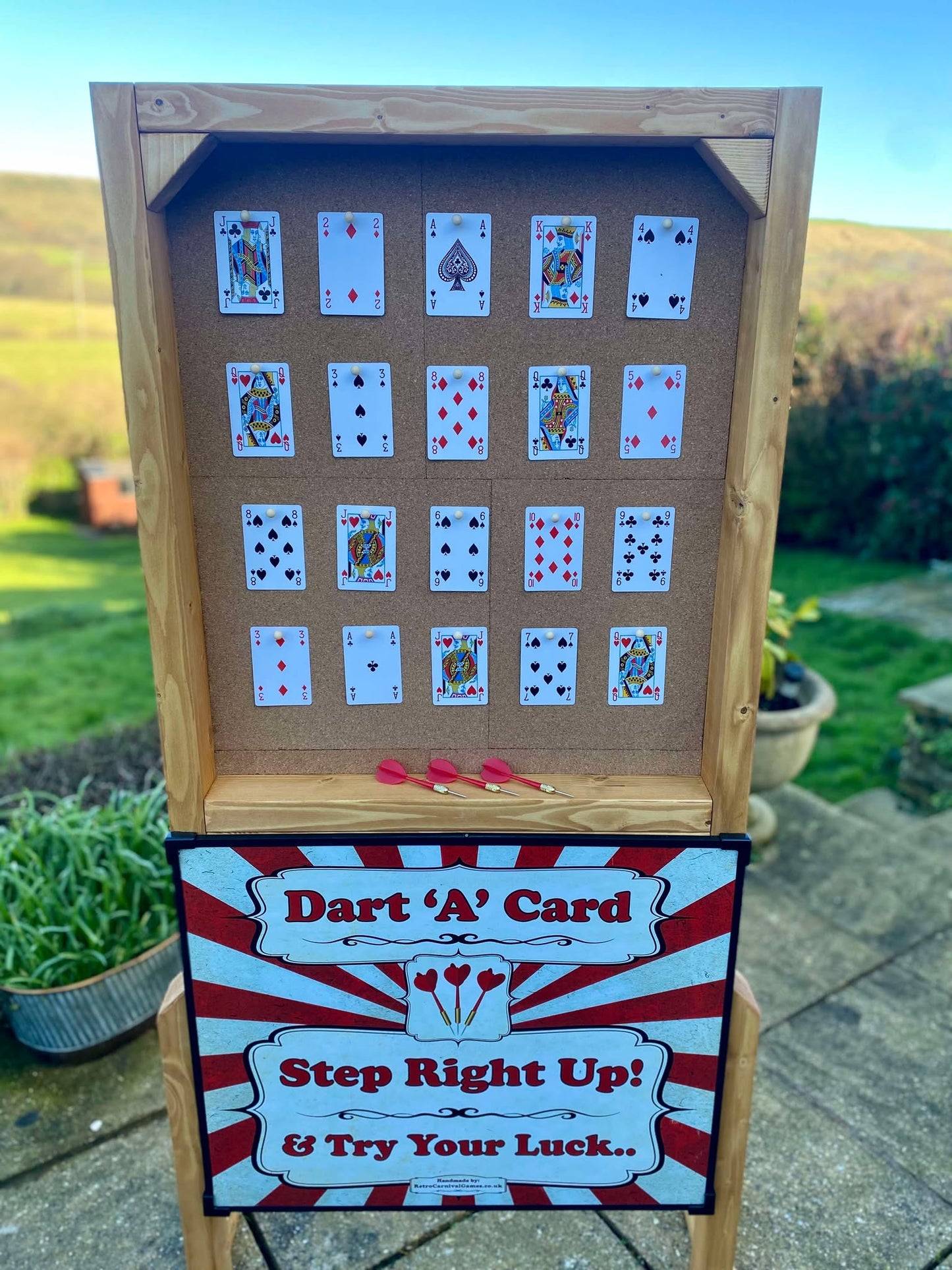 Dart A Card